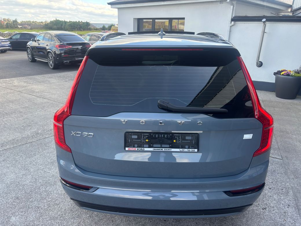 2023 Volvo XC90