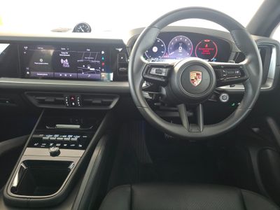 2025 Porsche Cayenne