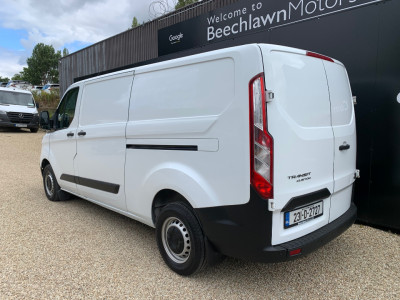 2023 Ford Transit Custom