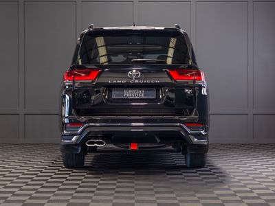 2024 Toyota Land Cruiser Amazon
