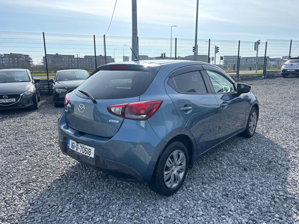 2016 Mazda Demio