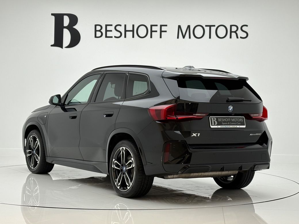 2025 BMW X1