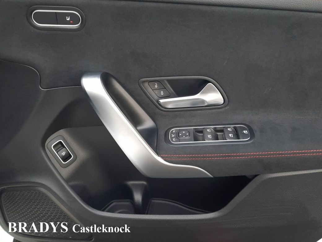 2025 Mercedes-Benz CLA Class