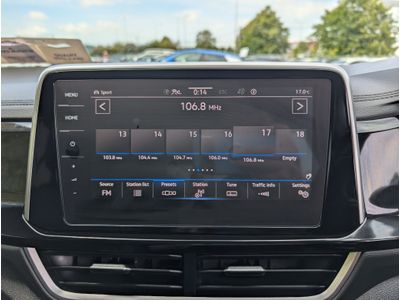2023 Volkswagen T-Roc
