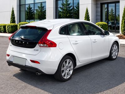 2018 Volvo V40