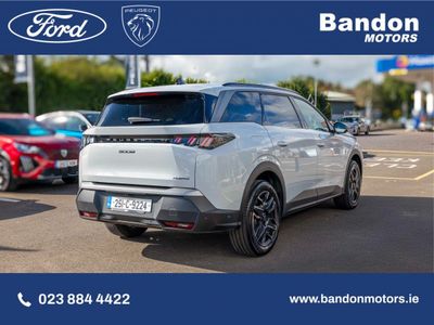 2025 Peugeot 5008