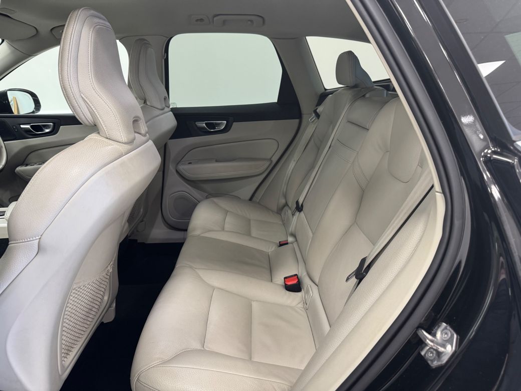 2021 Volvo XC60