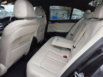 2022 BMW 5 Series