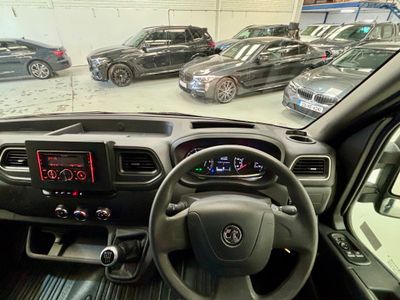 2021 Vauxhall Movano