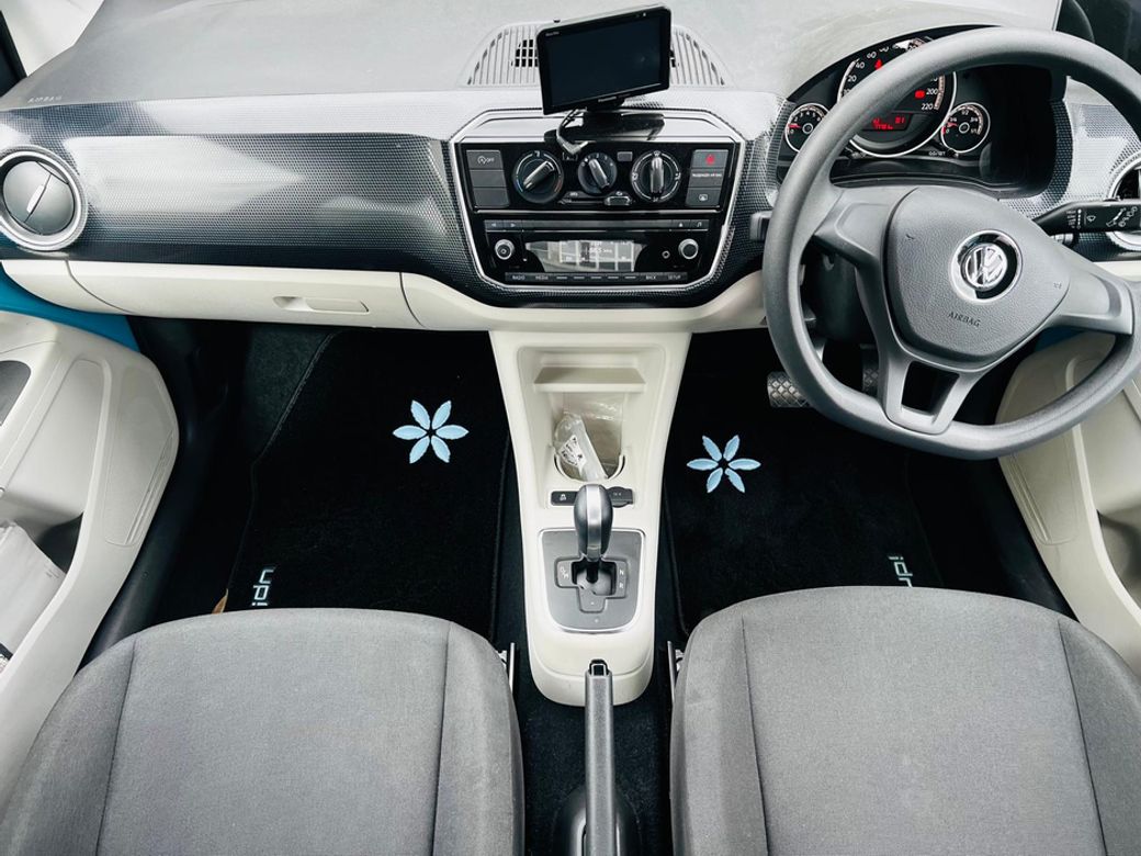 2019 Volkswagen up!