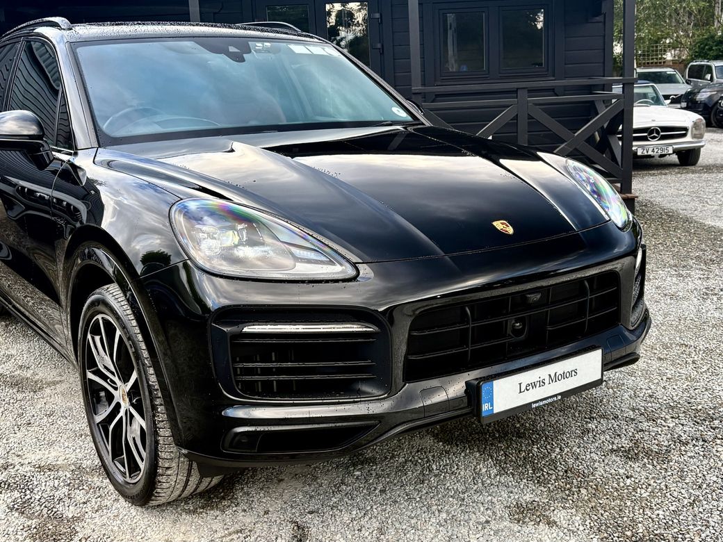 2023 Porsche Cayenne