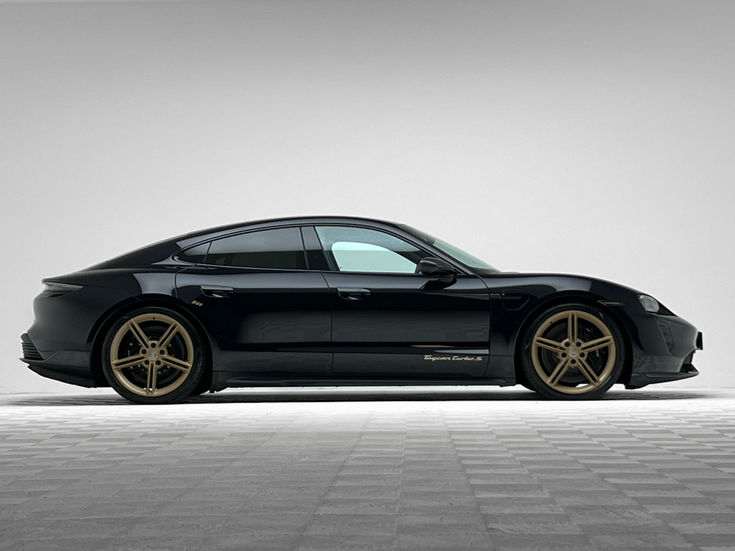 2023 Porsche Taycan