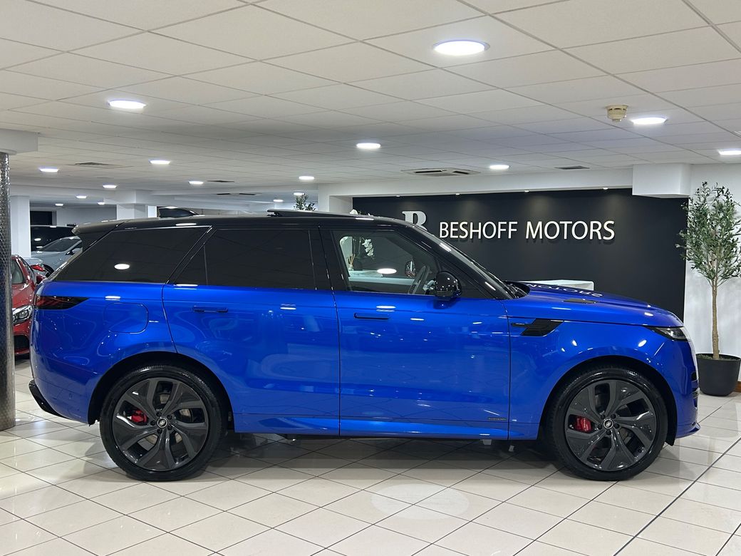 2025 Land Rover Range Rover Sport