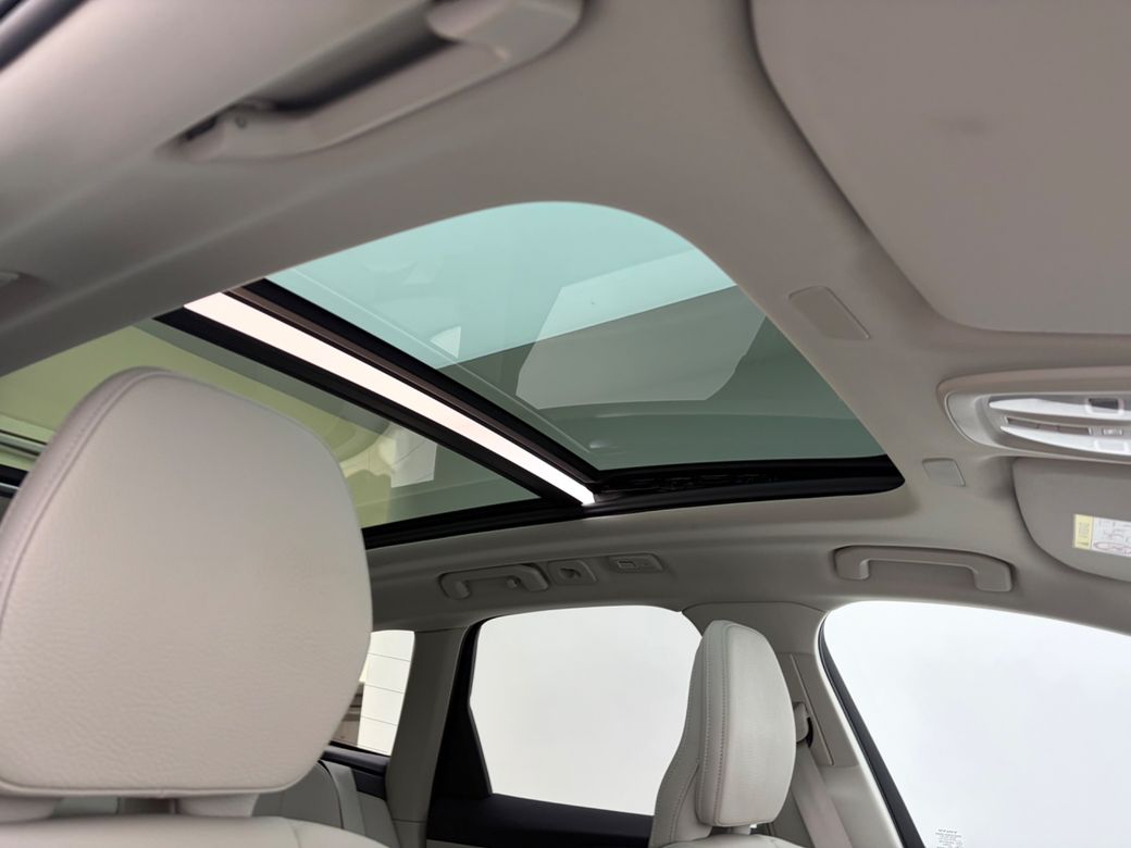 2022 Volvo XC60