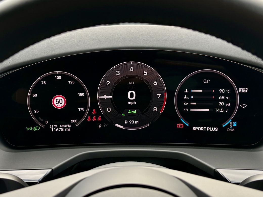 2025 Porsche Panamera