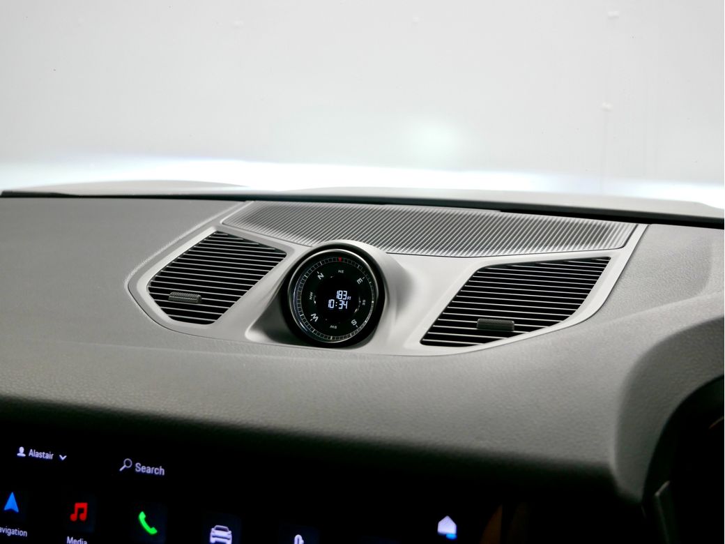 2024 Porsche Cayenne