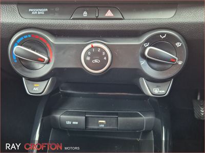 2025 Kia Stonic
