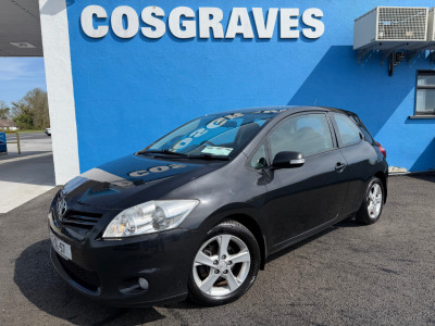 2012 Toyota Auris