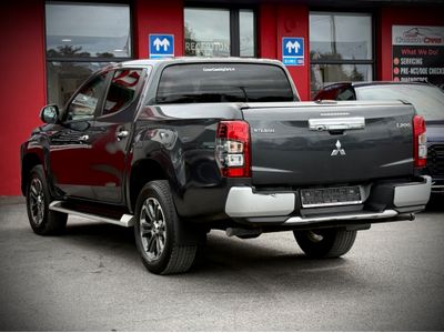 2020 Mitsubishi L200