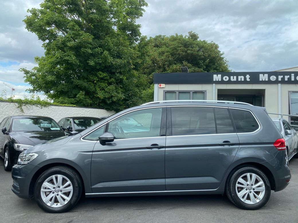 2020 Volkswagen Touran