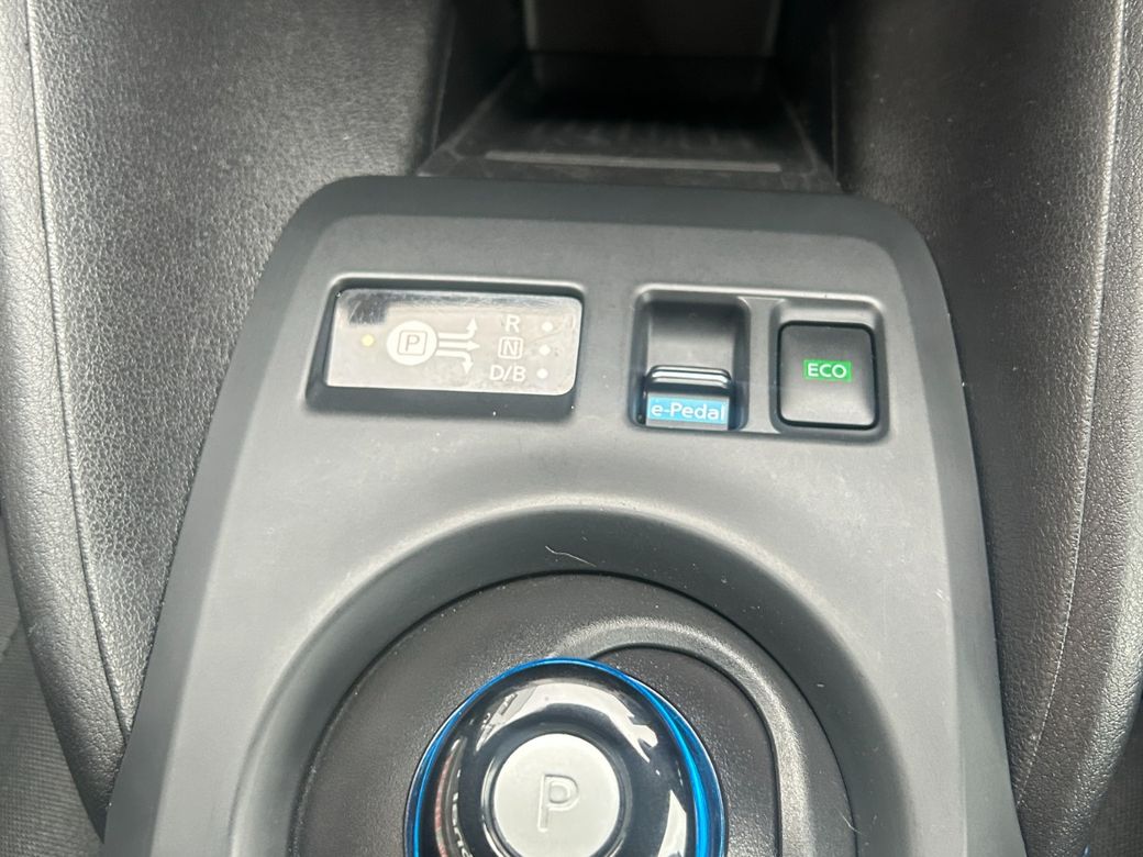 2022 Nissan Leaf