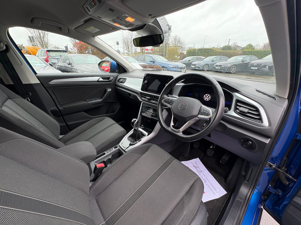 2023 Volkswagen T-Roc