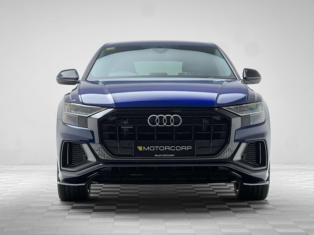 2023 Audi Q8