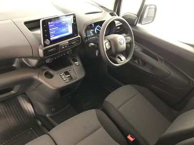 2025 Toyota Proace