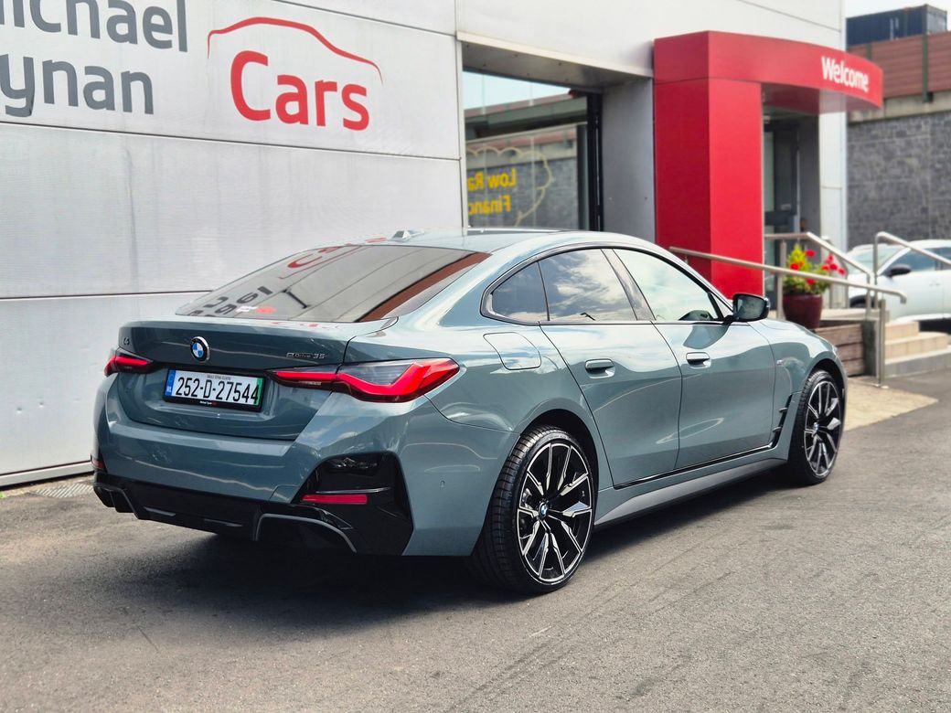 2025 BMW i4