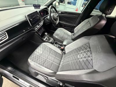 2023 Volkswagen T-Roc