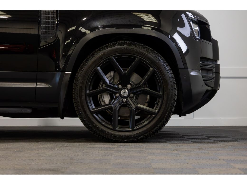 2023 Land Rover Defender
