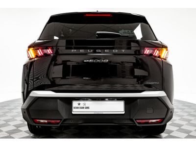 2025 Peugeot 5008