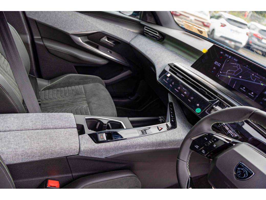 2025 Peugeot 3008