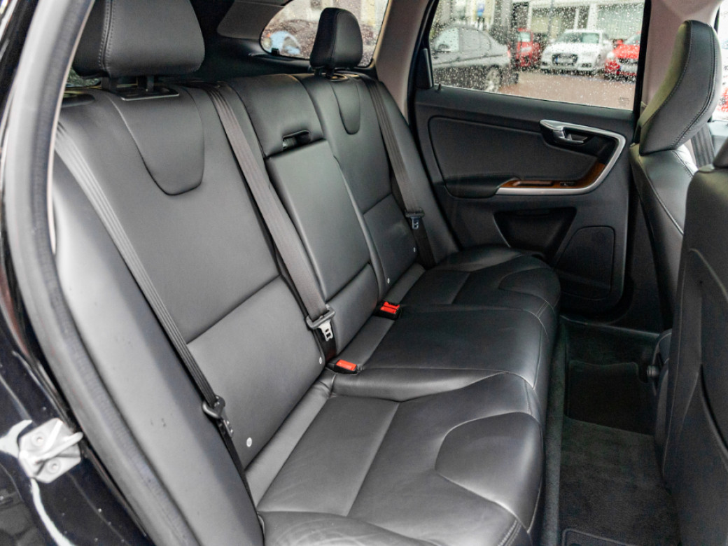 2017 Volvo XC60