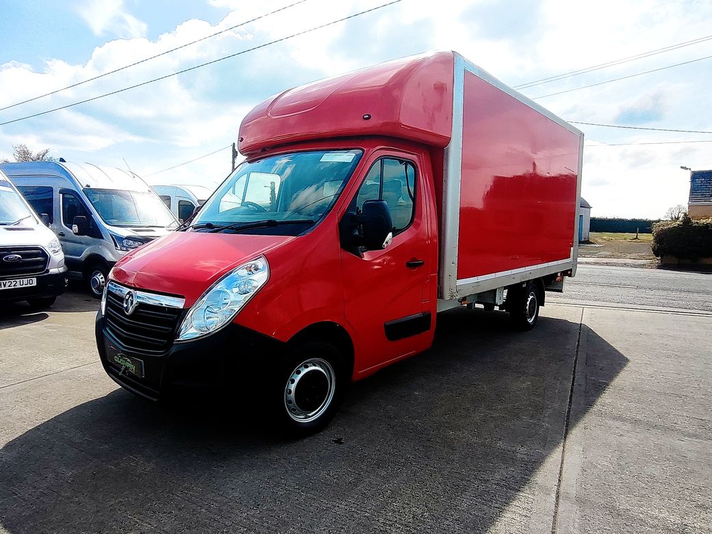 2017 Vauxhall Movano