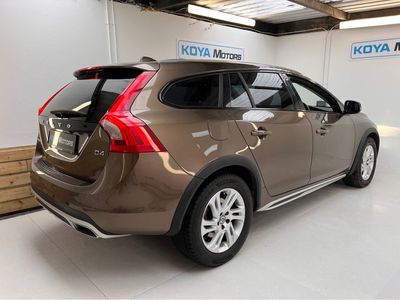2016 Volvo V60 Cross Country