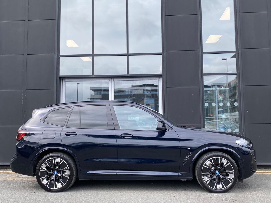 2023 BMW iX3