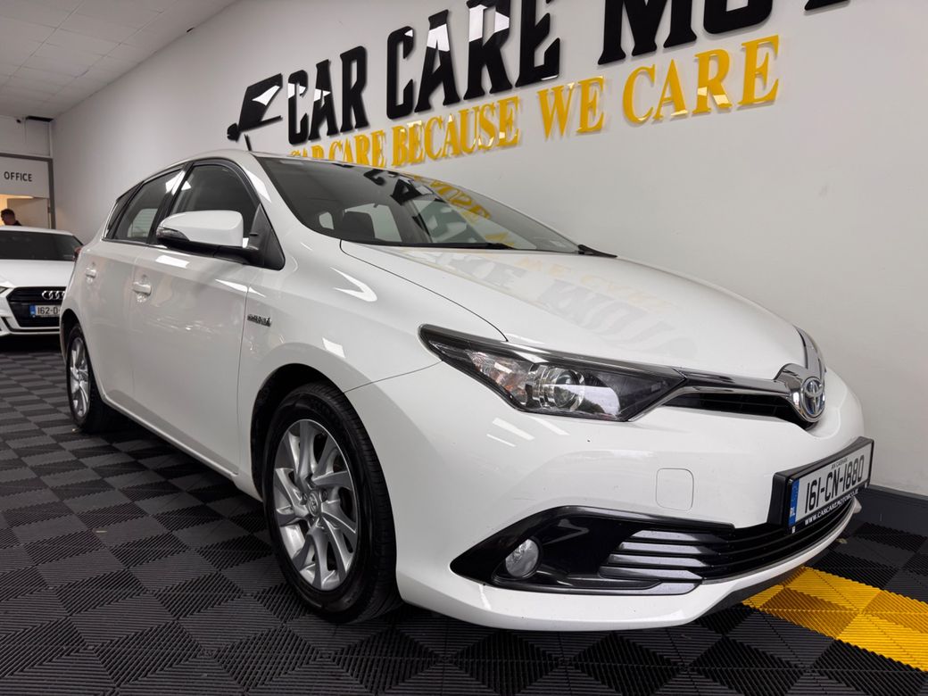 2016 Toyota Auris