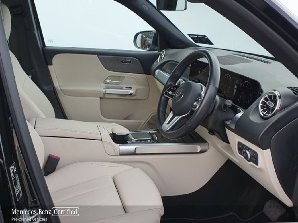 2023 Mercedes-Benz GLB Class