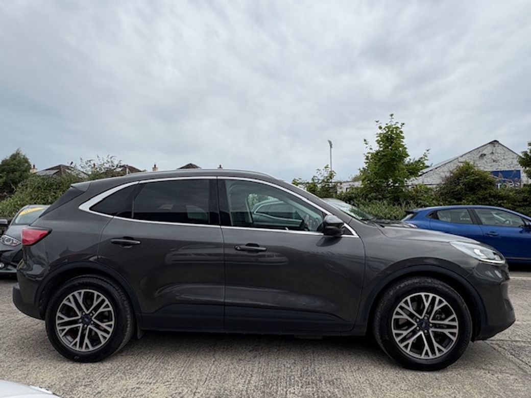2021 Ford Kuga