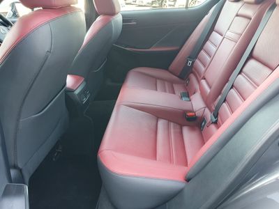 2021 Lexus IS 300h