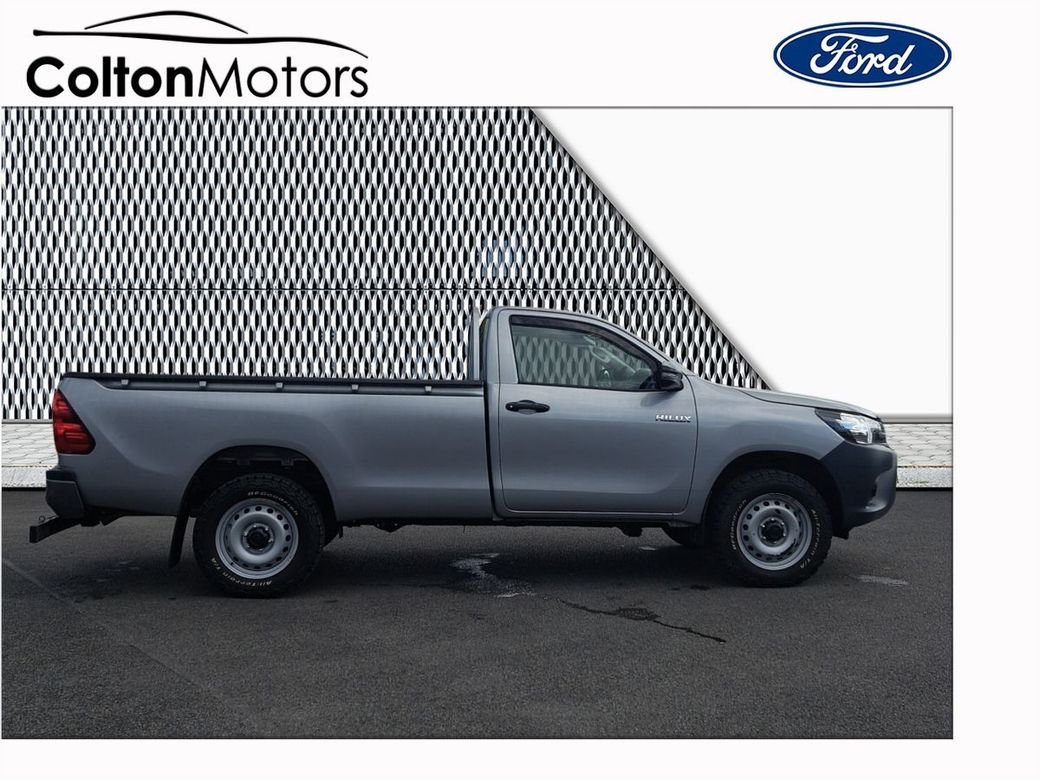 2023 Toyota Hilux