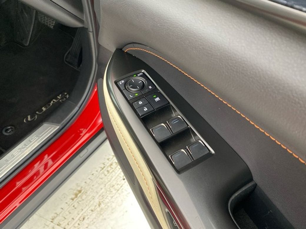 2023 Lexus NX 450H+