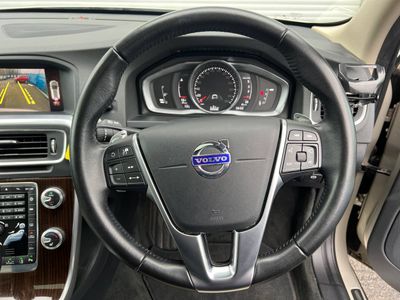 2017 Volvo V60