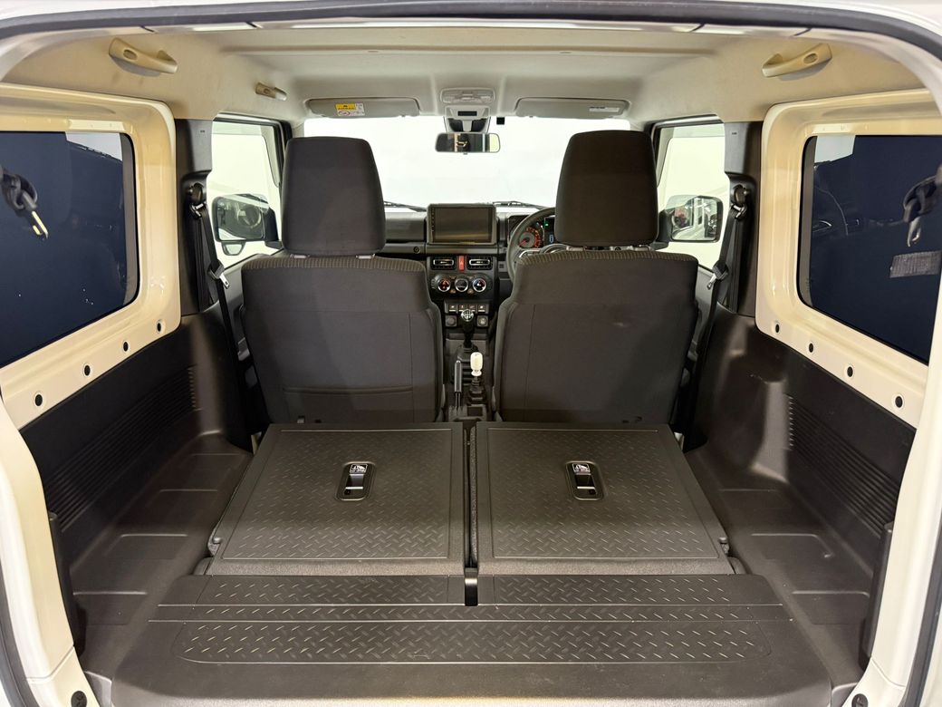 2023 Suzuki Jimny