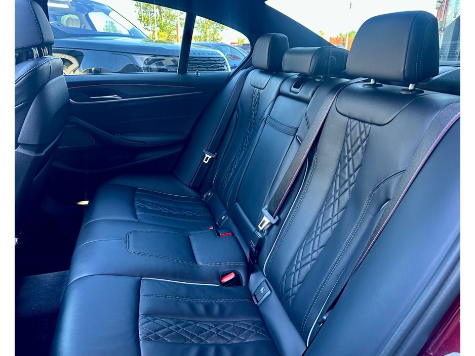 2022 BMW 5 Series