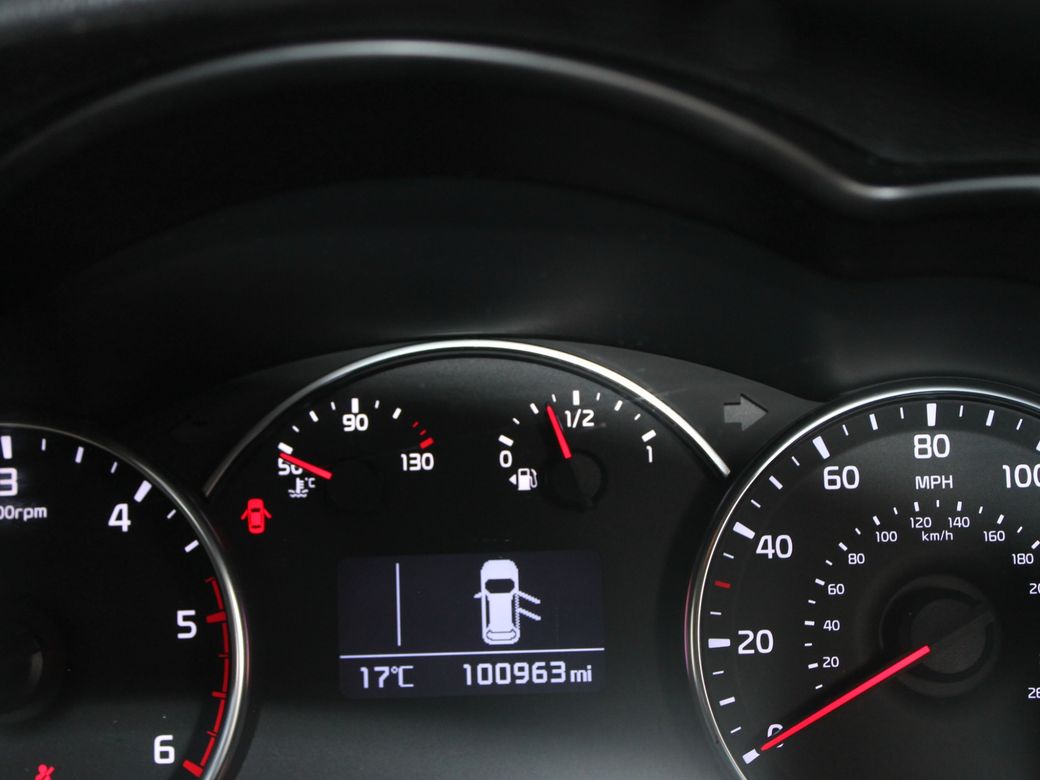 2018 Kia Carens