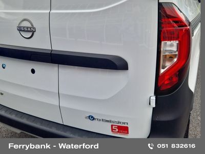 2025 Nissan Townstar