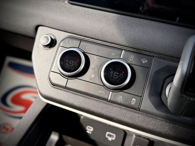 2023 Land Rover Defender