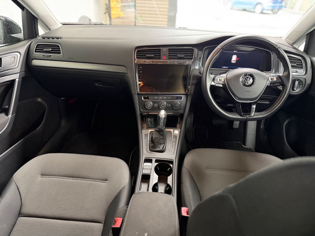 2018 Volkswagen Golf